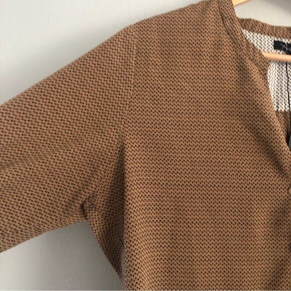 Antilia Femme dotted v-neck blouse NWOT size large - Picture 5 of 9